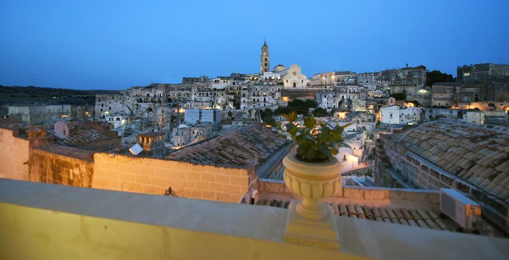 فيلا Antica Dimora Storica La Finestra Sul Campanile ماتيرا المظهر الخارجي الصورة