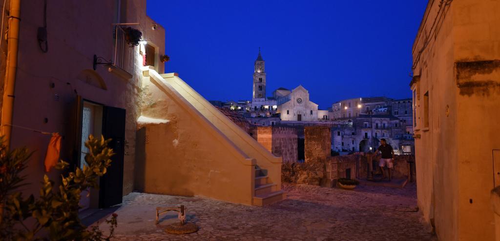 فيلا Antica Dimora Storica La Finestra Sul Campanile ماتيرا المظهر الخارجي الصورة
